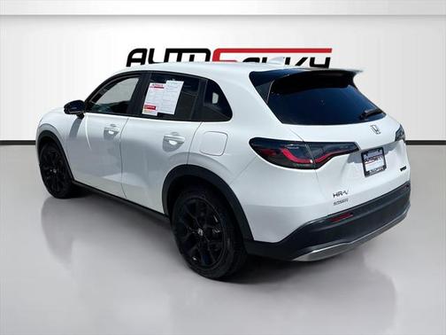 2023 Honda HR-V AWD Sport