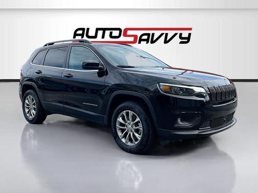 Diamond Black Crystal Pearlcoat 2022 Jeep Cherokee Latitude Lux