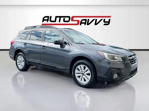 Gray Metallic 2018 Subaru Outback 2.5i Premium