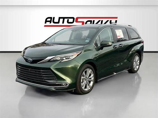 2024 Toyota Sienna Platinum