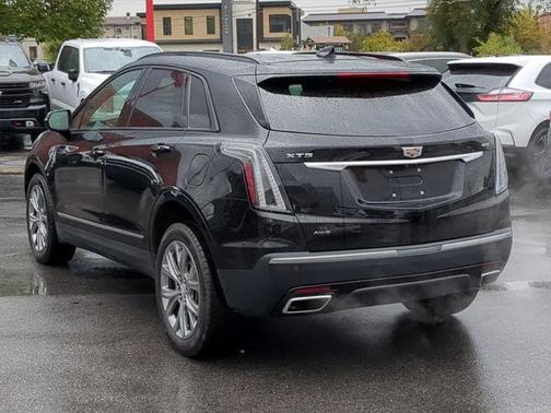 2021 Cadillac XT5 Sport