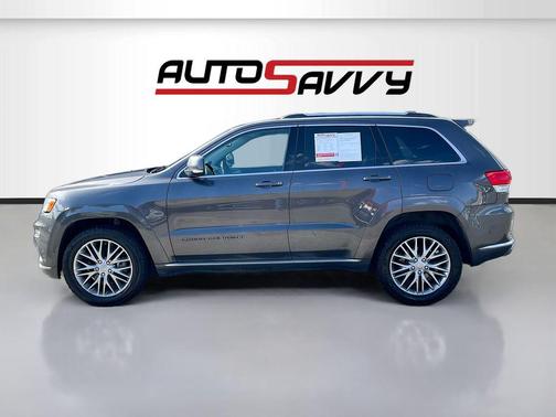 Granite Crystal Metallic Clearcoat 2018 Jeep Grand Cherokee Summit
