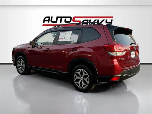 2024 Subaru Forester Premium
