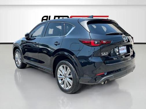 2023 Mazda CX-5 Signature