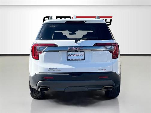 2023 GMC Acadia AWD AT4