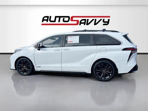 2021 Toyota Sienna XSE 7 Passenger