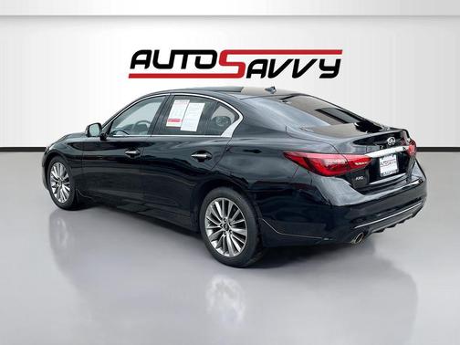 Black Obsidian 2024 INFINITI Q50 3.0t LUXE