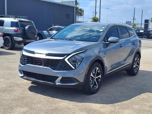 2025 Kia Sportage EX