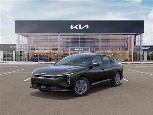2025 Kia K4 LX