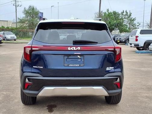 2024 Kia Seltos S