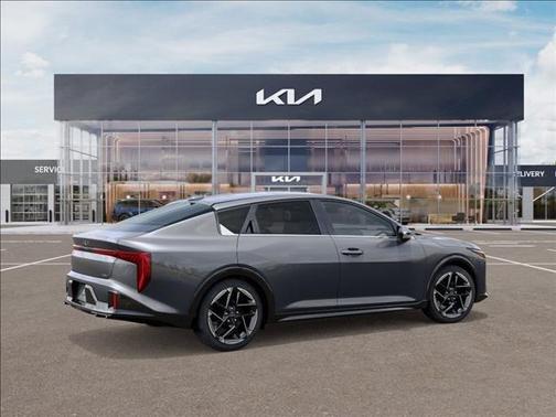 2025 Kia K4 GT-Line