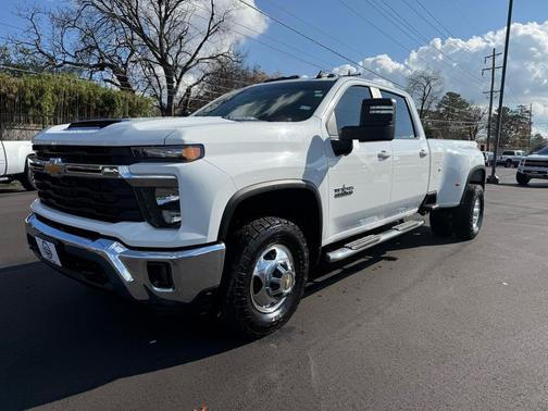 2024 Chevrolet Silverado 3500 LT