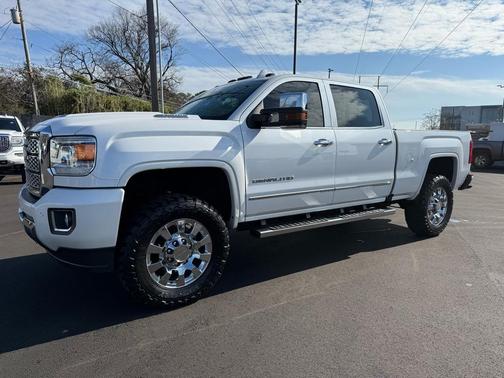 2019 GMC Sierra 2500 Denali