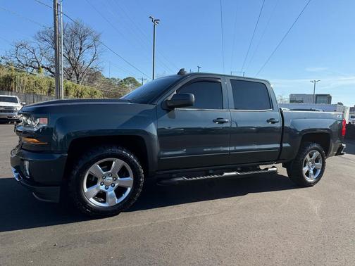 2018 Chevrolet Silverado 1500 2LT
