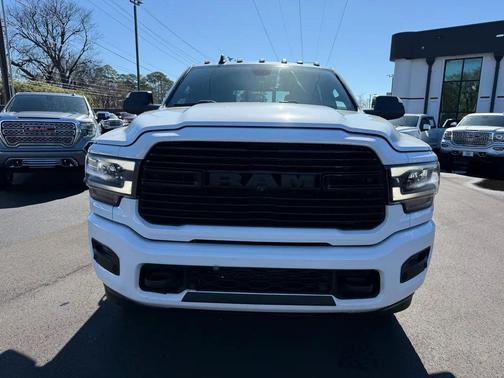 2020 RAM 2500 Laramie Crew Cab 4x4 6'4' Box