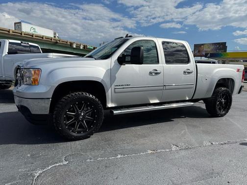 2013 GMC Sierra 3500 SLE