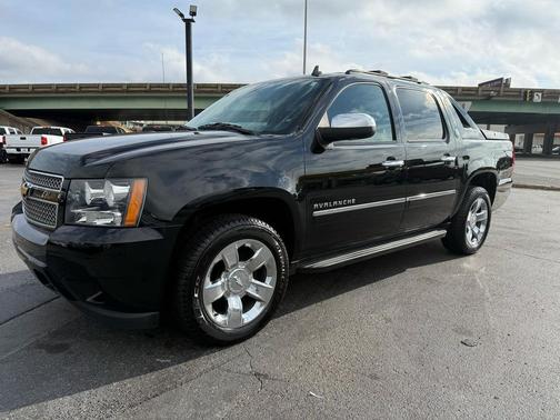 2013 Chevrolet Avalanche LTZ