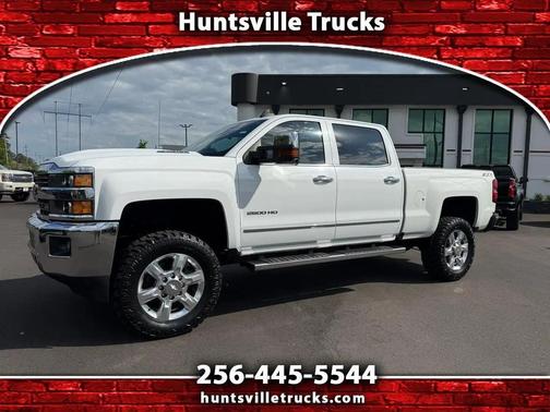 Summit White 2017 Chevrolet Silverado 2500 LTZ