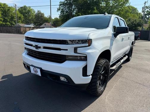 White 2020 Chevrolet Silverado 1500 RST