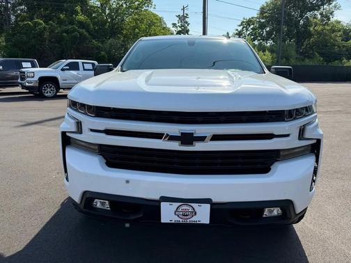 White 2020 Chevrolet Silverado 1500 RST