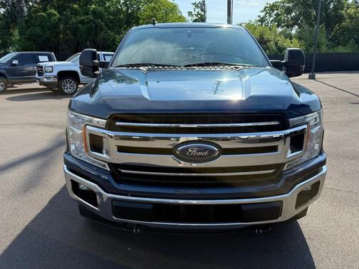 Blue 2019 Ford F-150 XLT