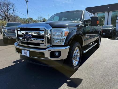 2016 Ford F-250 4WD Crew Cab 156'' Lariat