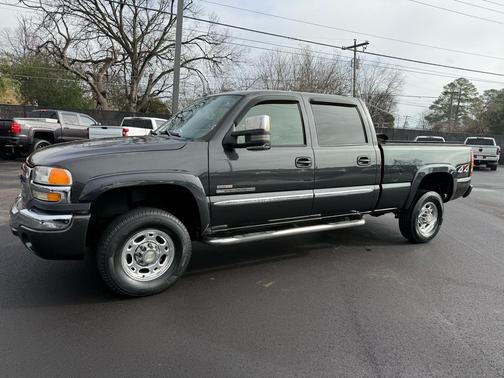 2005 GMC Sierra 2500 SLT H/D Crew Cab