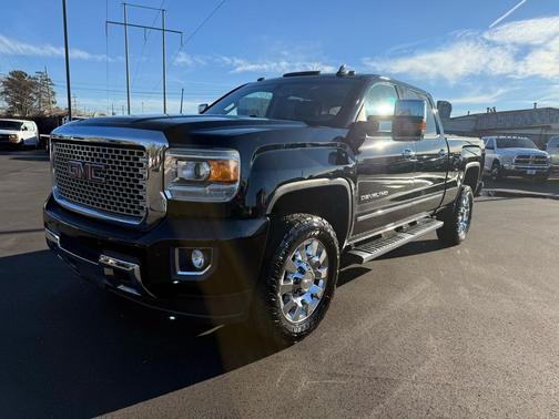 2016 GMC Sierra 2500 Denali