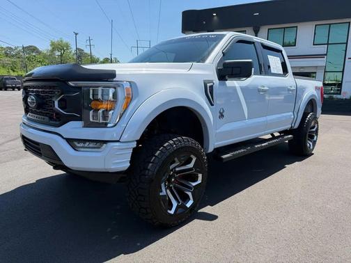Space White Metallic 2021 Ford F-150 XLT