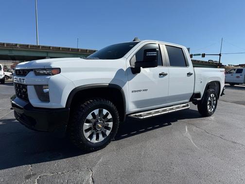 2022 Chevrolet Silverado 2500 Custom