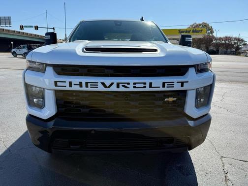 2022 Chevrolet Silverado 2500 Custom