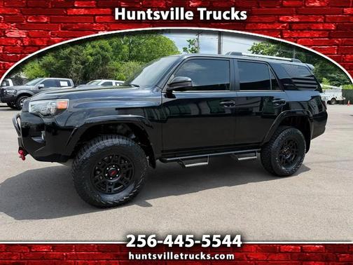 Midnight Black Metallic 2018 Toyota 4Runner TRD Off Road Premium