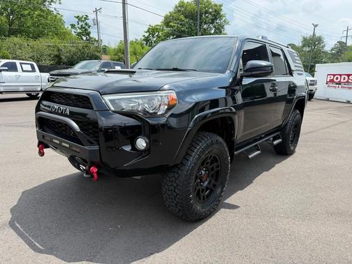 Midnight Black Metallic 2018 Toyota 4Runner TRD Off Road Premium