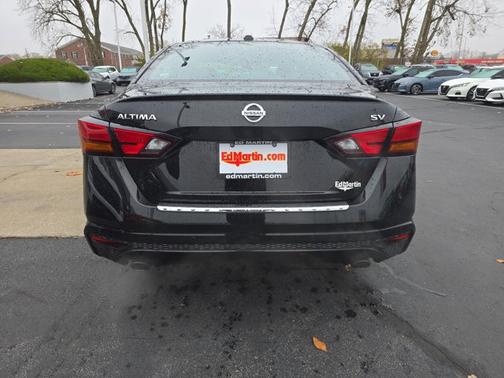 2021 Nissan Altima 2.5 SV