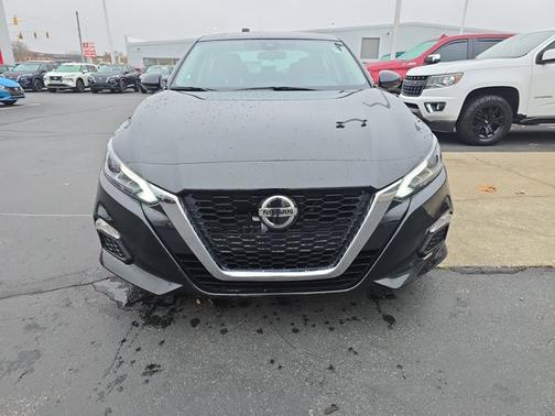 2021 Nissan Altima 2.5 SV