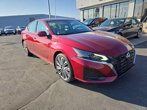 2023 Nissan Altima 2.5 SL