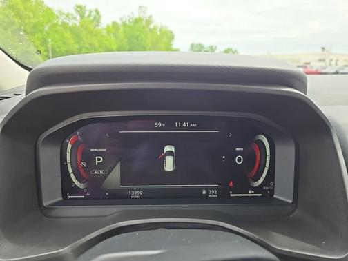 Boulder Gray Pearl/Super Black 2025 Nissan Rogue SL