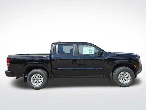 Super Black 2026 Nissan Frontier S