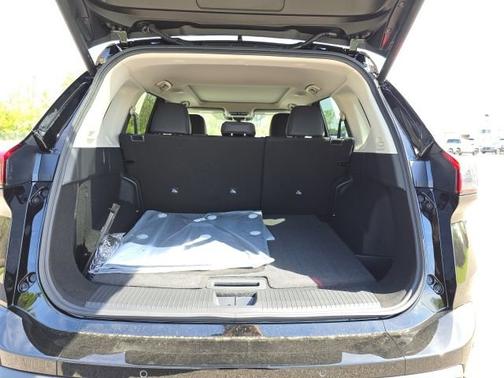 Super Black 2026 Nissan Rogue Dark Armor