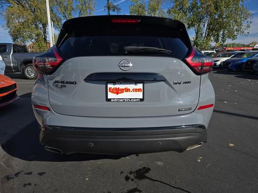 2024 Nissan Murano SV