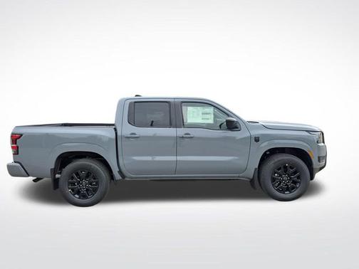 Boulder Gray Pearl 2026 Nissan Frontier SV