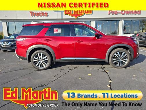 2023 Nissan Pathfinder Platinum