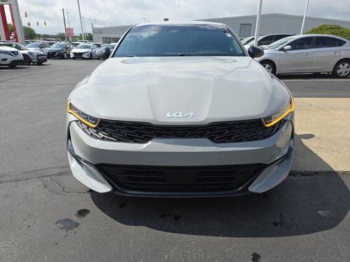 2023 Kia K5 GT-Line