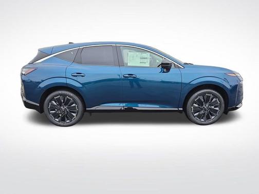 Aurora Blue Pearl Metallic 2026 Nissan Murano Platinum