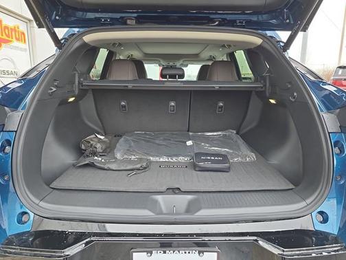 Aurora Blue Pearl Metallic 2026 Nissan Murano Platinum