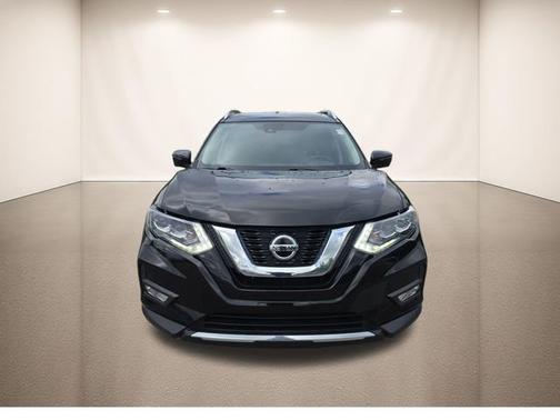 Magnetic Black 2018 Nissan Rogue SL
