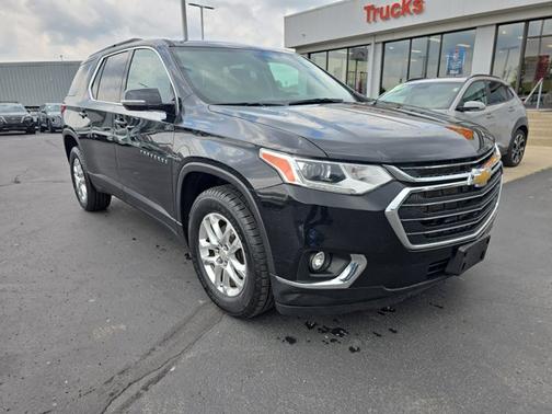 2020 Chevrolet Traverse LT Cloth