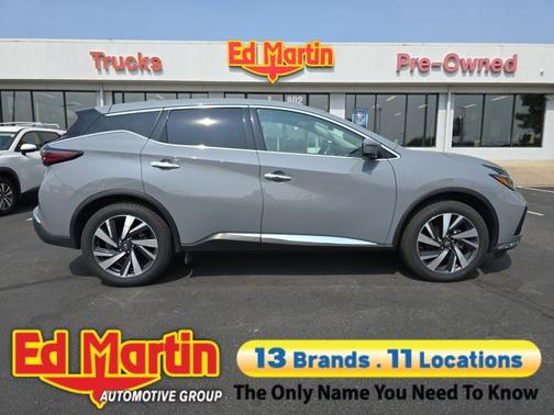 2023 Nissan Murano SL