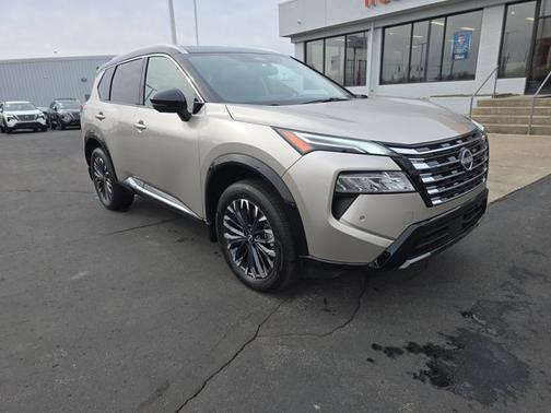 2025 Nissan Rogue Platinum