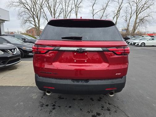 2023 Chevrolet Traverse RS